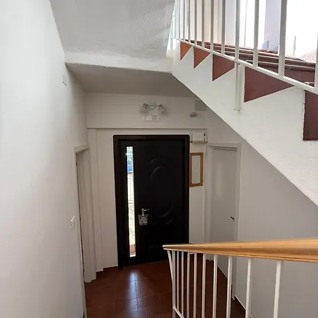 Il Balcone Fiorito إيمولا