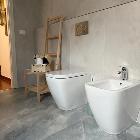 Panzió Il Balcone Fiorito Imola